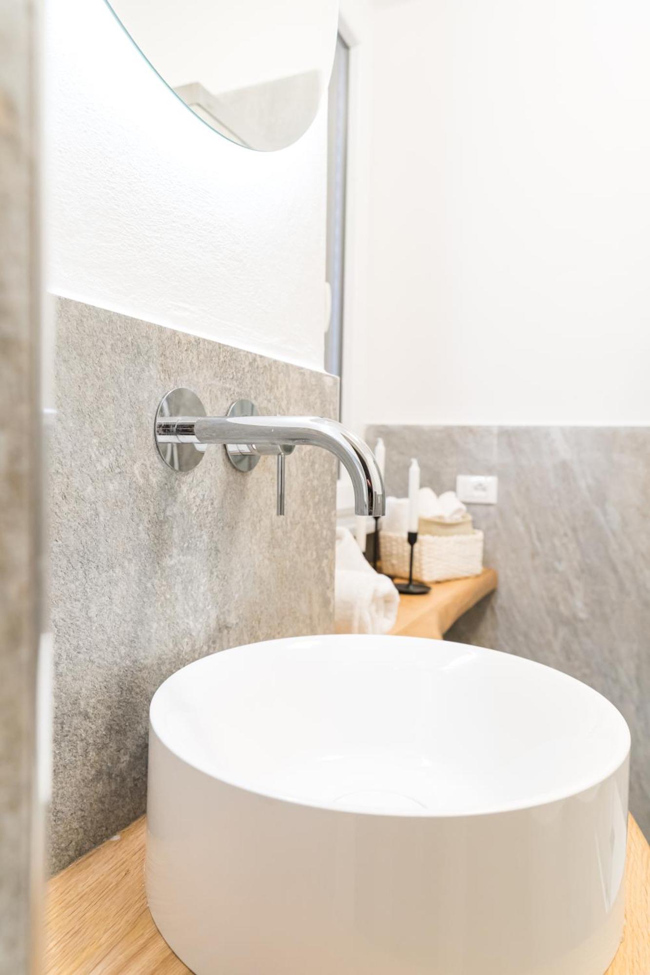 Alma Suites - Il Nido D'Amore ลีวอร์โน ภายนอก รูปภาพ
